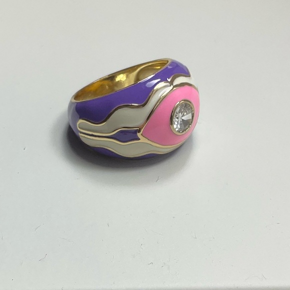 Big Mama. Enamel MOD Ring. Size 6. - Picture 3 of 4